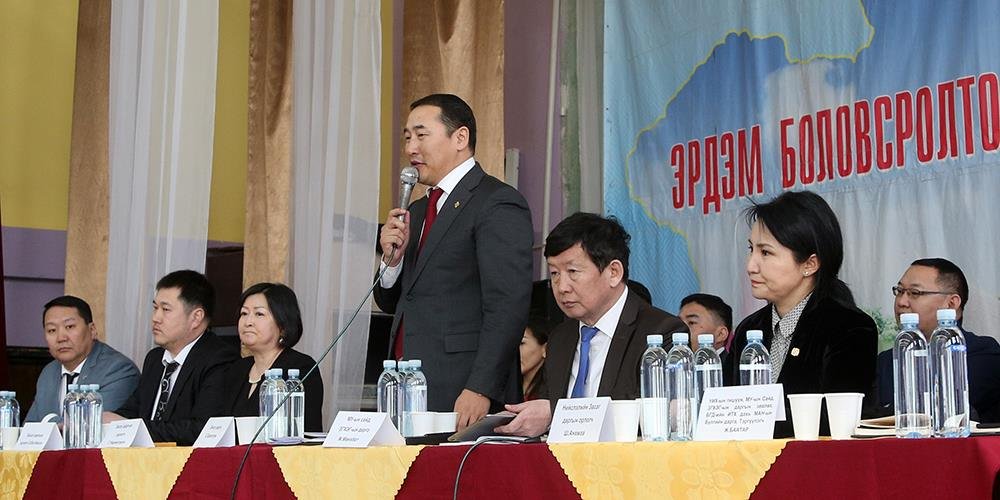 Ж.Мөнхбат: Монгол Улсын эдийн засагт гурван ногоон гэрэл ассан