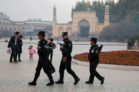Олон мянган Уйгур террористыг баривчилжээ