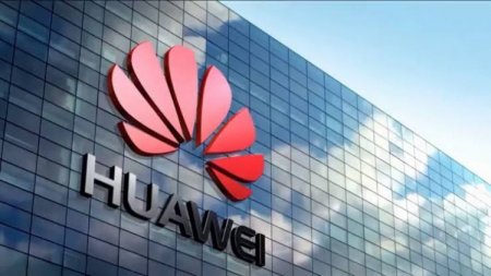 “Google” корпорац “Huawei”-тай бизнес-хамтын ажиллагаагаа зогсоож байна